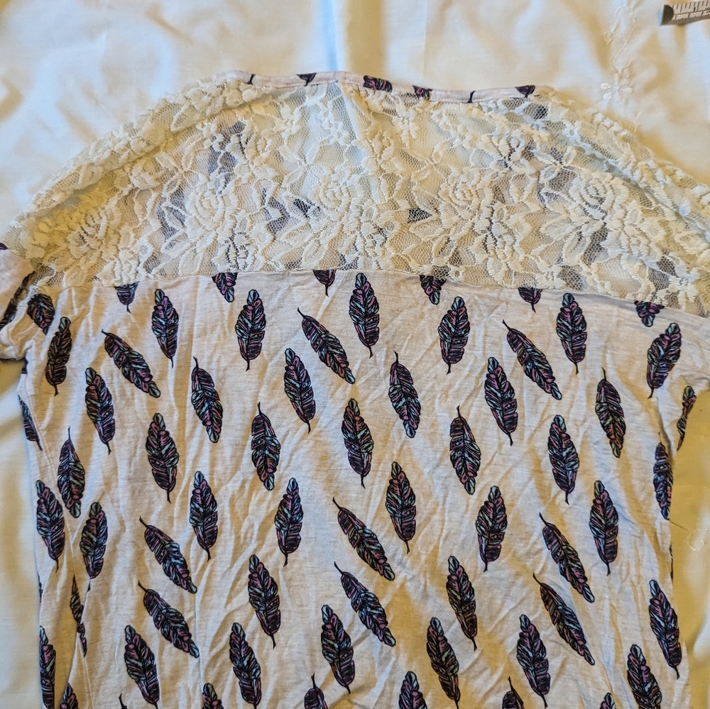 Pink Rose szXL lace & jersey cream feather long sleeve soft shirt EUC - Picture 3 of 8
